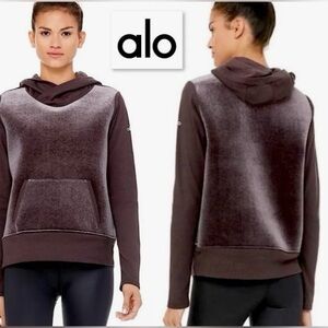 ALO YOGA Aloluxe Velour Hoodie Brown - Size medium